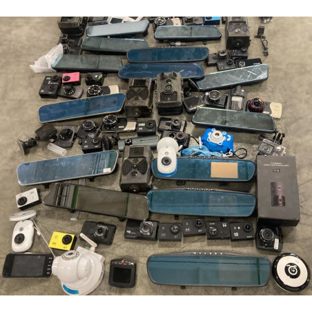 Grąžintų prekių dėžė "Vaizdo registratoriai, veiksmo kameros ir kiti filmavimo įrenginiai su defektais 9901465"