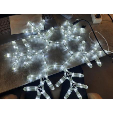 Kalėdinė LED dekoracija Snaigė 60cm ST CL2 (Prekė su defektu 9902333)