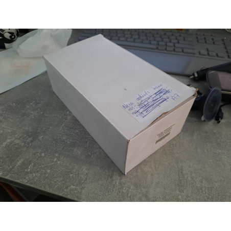 Vaizdo registratorius E25K su galinio vaizdo kamera (Prekė su defektu 9902469)