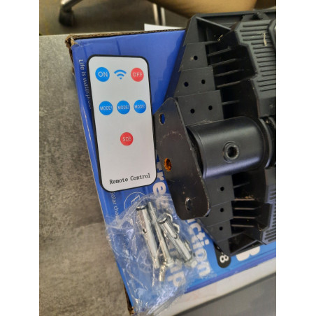 Gatvės šviestuvas su saulės elementu SL4015 1500 W (Prekė su defektu 9902608)