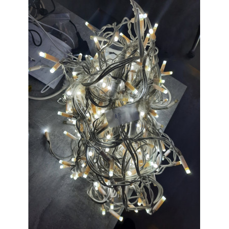 400 LED profesionali lauko girlianda varvekliai Brosberg Prolight CL8 Flash (Prekė su defektu 9902842) 400 LED profesionali lauko girlianda varvekliai Brosberg Prolight CL8 Flash (Prekė su defektu 9902842)