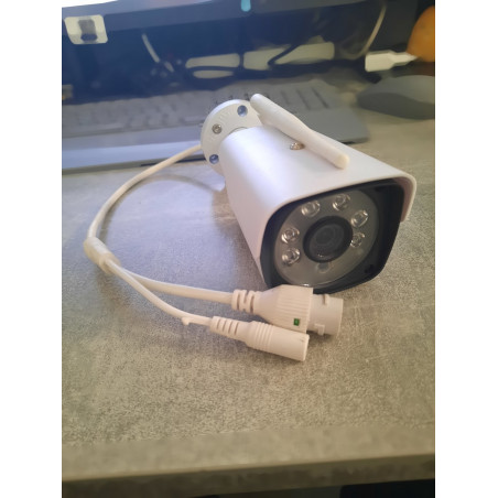 IP kamera 1.3 MP Wi-Fi su naktiniu matymu ir ONVIF (Prekė su defektu 9903007)