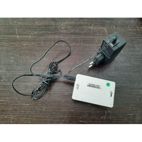 Tinklo komutatorius Tenda S105, baltas (prekė su defektu 9903094)