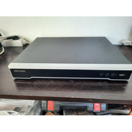 Hikvision NVR DS-7632NI-K2 (Prekė su defektu 9903095)