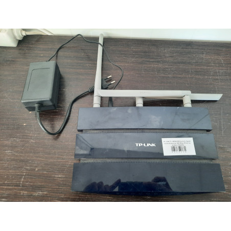 TP-LINK TL-WR1043ND bevielis Gigabit maršrutizatorius, 450 Mbps (Prekė su defektu 9903098)