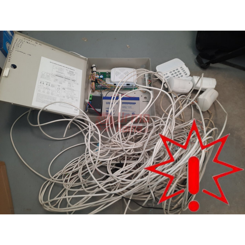 Apsaugos sistema DSC PC1832 H (Prekė su defektu 9903105)